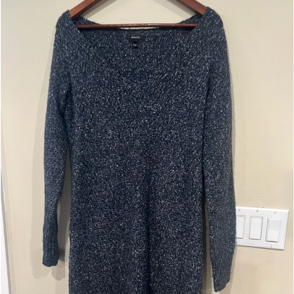 RW&CO sweater dress - Picture 6 of 7